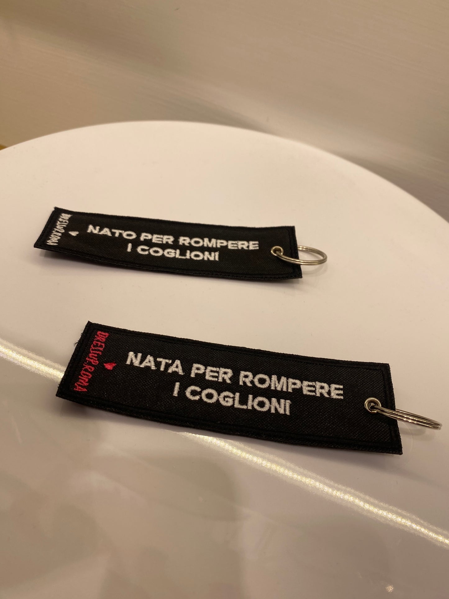 Portachiavi “Nato/a per rompere i ****”